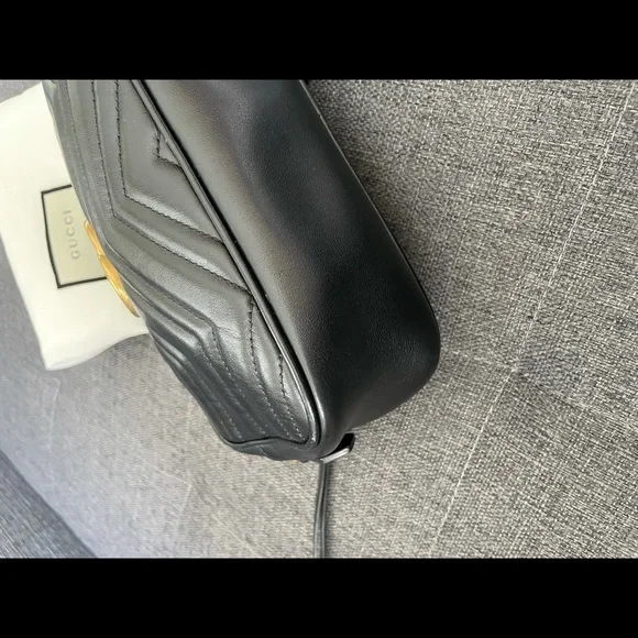 GUCCI GG Marmont small matelassé camera bag black - Picture 10 of 15